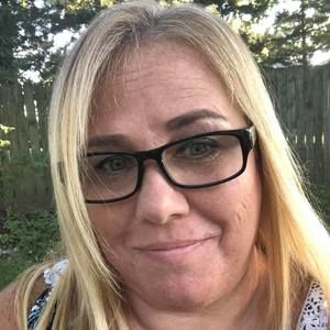 Meet your Posher, Tena